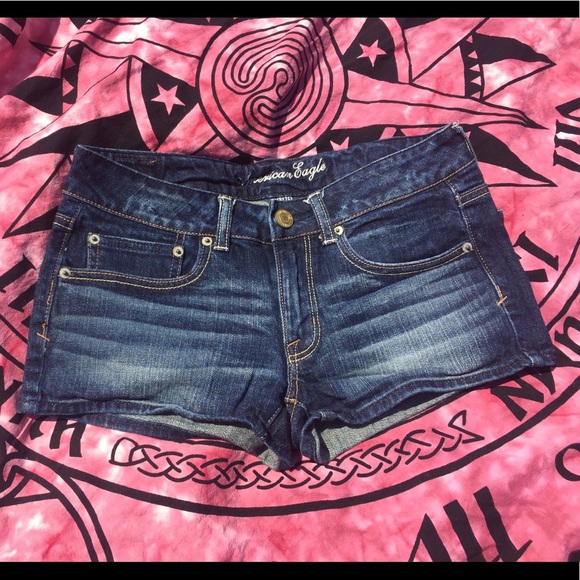 American Eagle Dark Denim Shorts - Picture 1 of 4